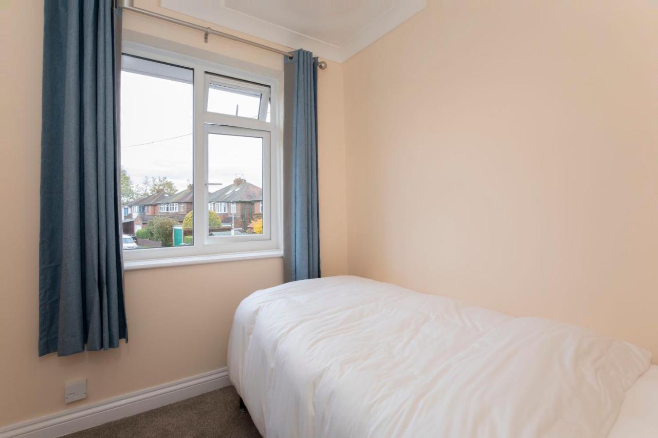Five Bedroom Holiday House York Centre - Peace House - 56 Sycamore Terrace Экстерьер фото
